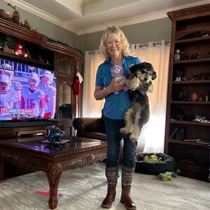 Meet your Posher, Carol